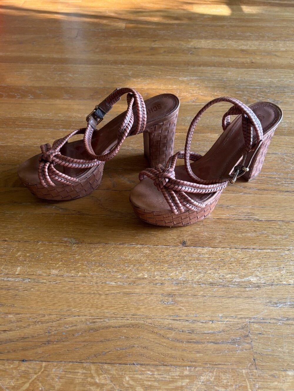 Schutz // Khari Platform Ankle-Strap Sandals - Picture 2 of 6